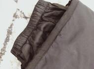 Grajewo ogłoszenia: Czarne zimowe spodnie na szelkach rozm. 122 cm, widoczne ślady... - zdjęcie