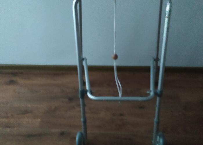 Grajewo ogłoszenia: Sprzedam chodzik mało używany cena 80 zł.tel.881 367 978 .