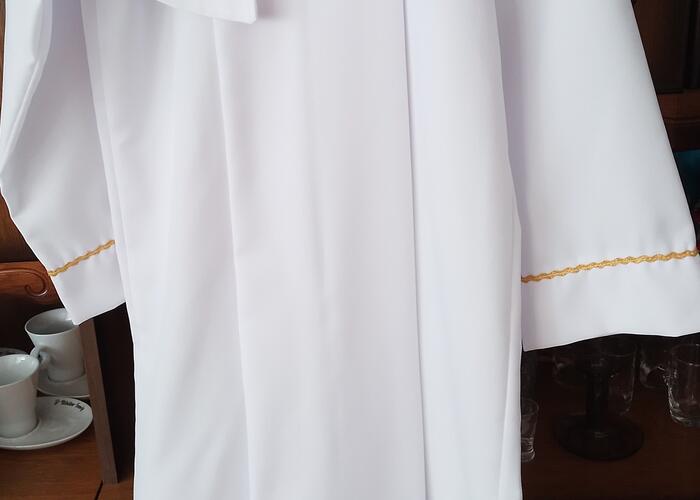 Grajewo ogłoszenia: Sprzedam albę komunijną kupiona rok temu długość alby 120cm.