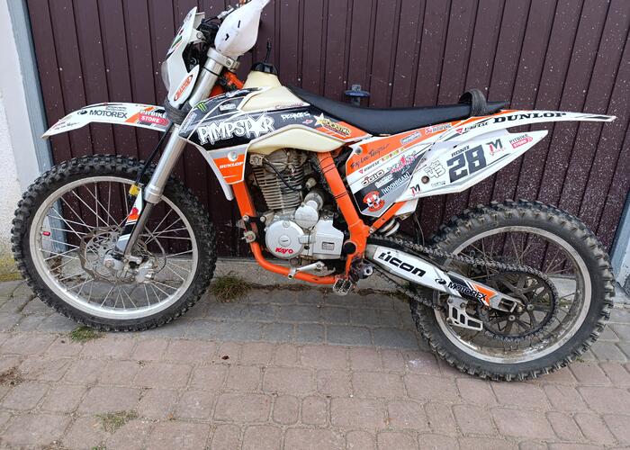 Grajewo ogłoszenia: Sprzedam
Cross Kayo 
250cc
Czterosuw 
5biegowy
Gaźnik...