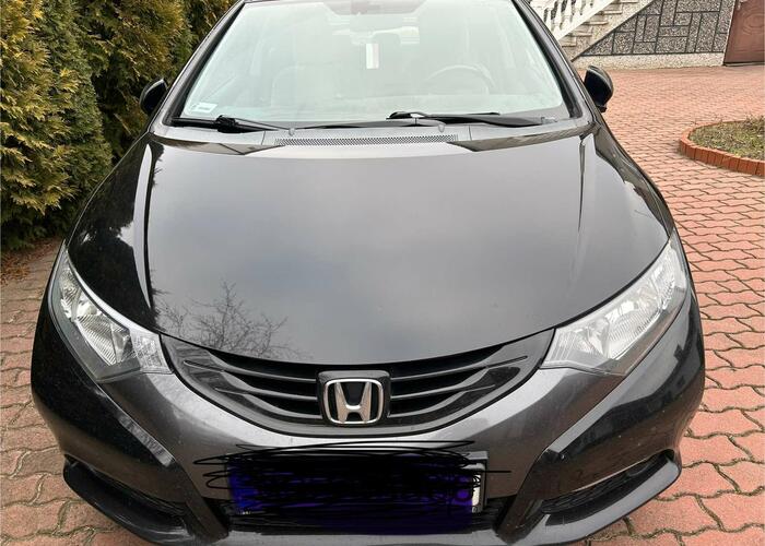Grajewo ogłoszenia: Sprzedam - Honda Civic 1,8; rok 2012, kolor czarny. 
Stan...