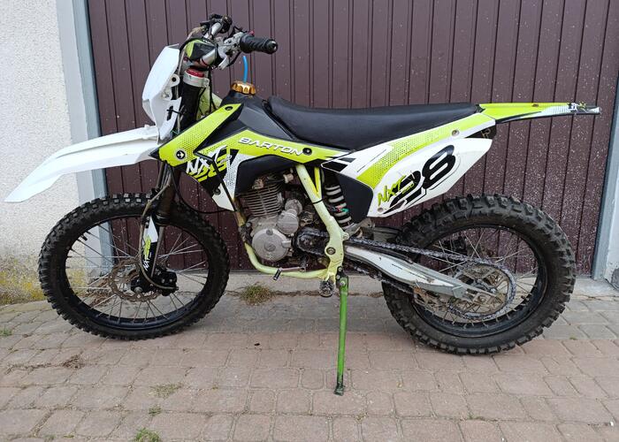 Grajewo ogłoszenia: Sprzedam
Cross Barton
250cc 
2022r
Czterosuw 
5biegowy 
Mało...