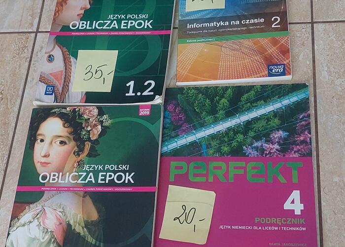 Grajewo ogłoszenia: Sprzedam podręczniki.